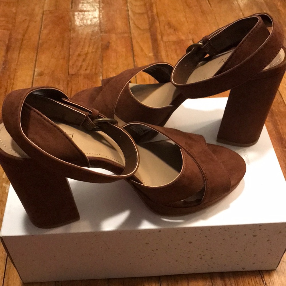 New Abound Suede Sandals